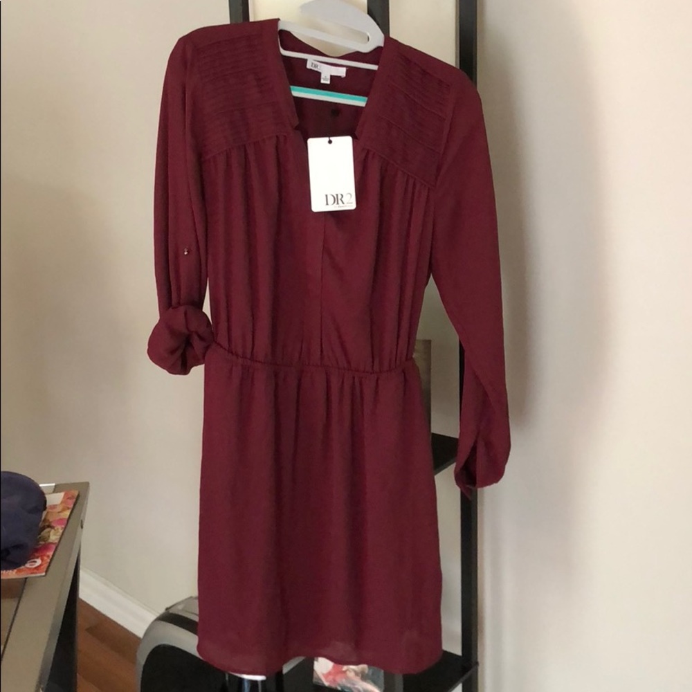 Daniel Rainn maroon dress size small NWT
